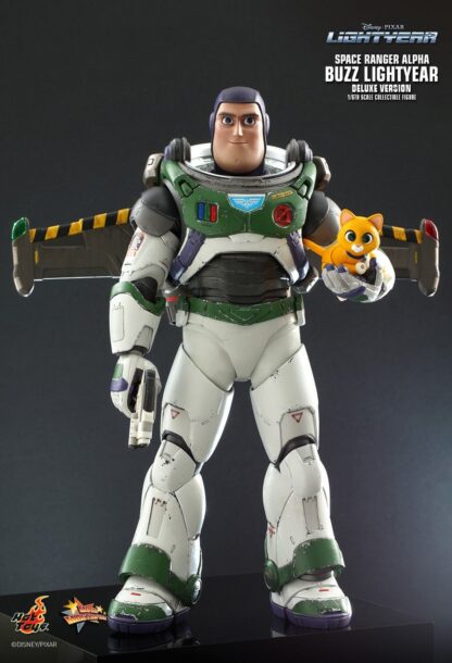 Hot Toys: MMS635 Space Ranger Alpha: Buzz Lightyear 1/6 Scale Collectible Figure (Deluxe Version) - Image 17