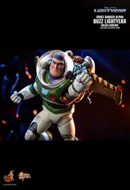 Hot Toys: MMS635 Space Ranger Alpha: Buzz Lightyear 1/6 Scale Collectible Figure (Deluxe Version) - Image 12