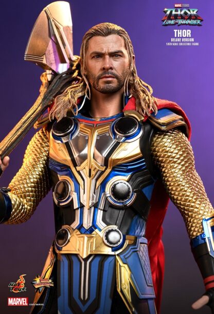 Hot Toys: MMS656 Thor: Love & Thunder: Thor 1/6 Scale Collectible Figure (Deluxe Version) - Image 15