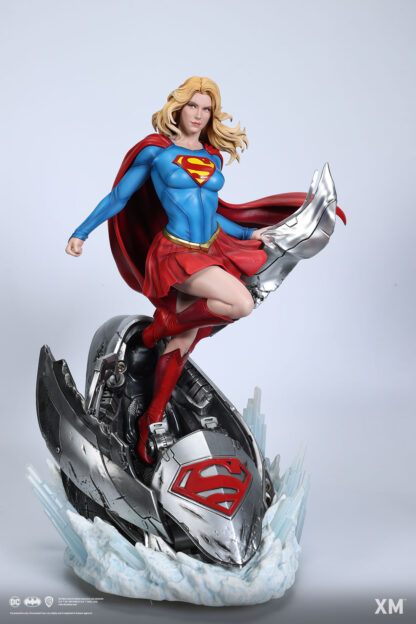 XM Studios: Supergirl 1/6 Scale Premium Collectible Statue - Image 10