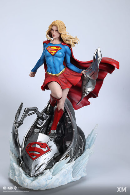 XM Studios: Supergirl 1/6 Scale Premium Collectible Statue - Image 12