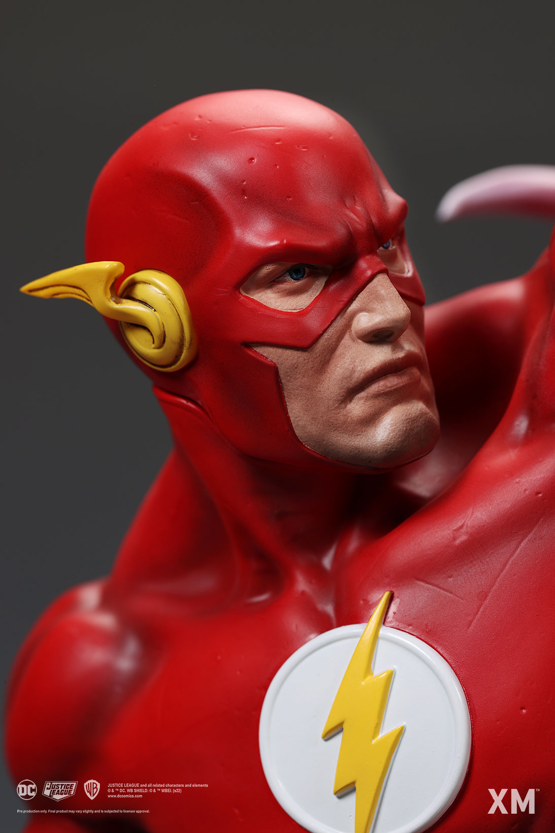 XM Studios: DC The Flash (Classic) 1/4 Scale Premium Collectible