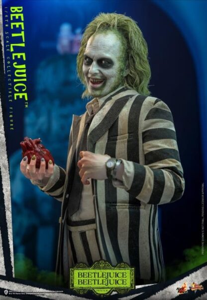 Hot Toys: MMS767 Beetlejuice Beetlejuice (2024): Beetlejuice 1/6th Scale Collectible Figure - Image 15