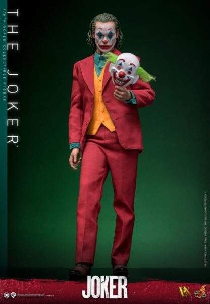 Hot Toys: DX42 The Joker 1/6th Scale Collectible Figure - Image 19