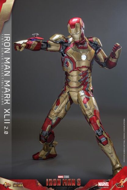 Hot Toys: MMS759D66 Iron Man III Iron Man Mark XLII (2.0) 1/6th Scale Collectible Figure (Deluxe Version) - Image 21