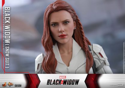 Hot Toys: MMS601 Black Widow 1/6th Scale Collectible Figure (Snow Suit Version) - Image 3