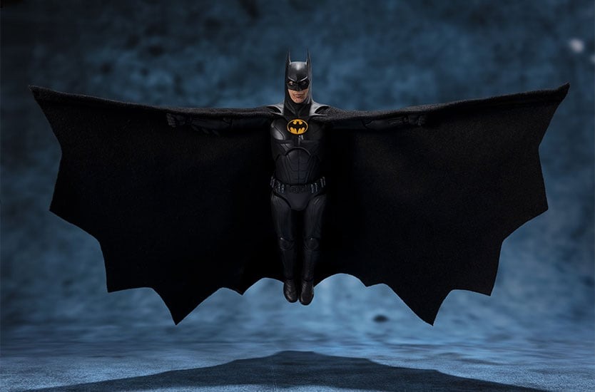 S.H.Figuarts: The Flash (2023): Batman Action Figure - Image 8