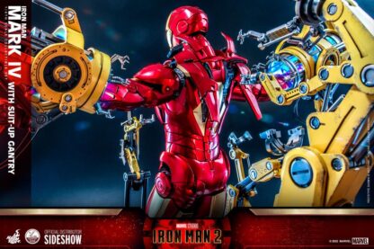 Hot Toys: QS021 Iron Man 2: Iron Man Mark IV Collectible Figure & 1/4th Scale Suit-Up Gantry Set - Image 19