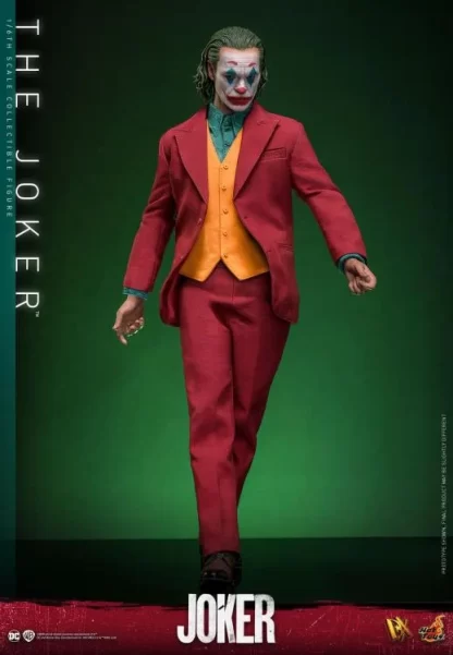 Hot Toys: DX42 The Joker 1/6th Scale Collectible Figure - Image 24