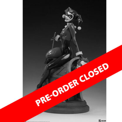 Sideshow Collectibles: DC Comics: Harley Quinn & The Joker Diorama Statue