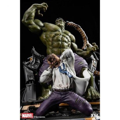 Hulk Transformation 1/4 Premium Collectibles Statue by XM Studios (Exclusive) - Image 6