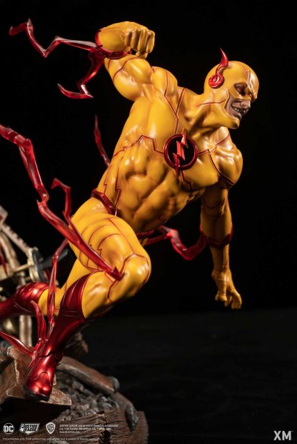 XM Studios: Rebirth Reverse Flash 1/6 Scale Premium Collectible Statue - Image 7