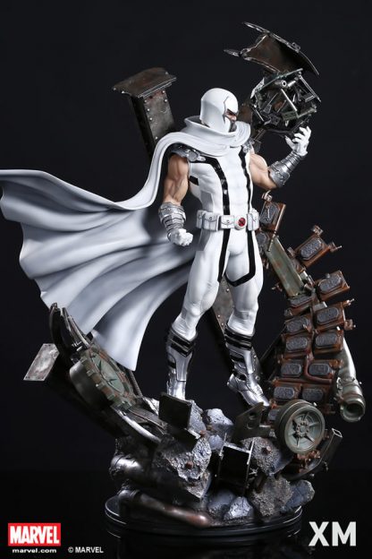 XM Studios: Magneto (Marvel NOW!) White Suit Version Premium Collectibles Series Statue - Image 6