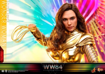 Hot Toys: MS578 WW84 Wonder Woman Gold Armor 1/6 Scale Collectible Figure (Deluxe Set) - Image 8